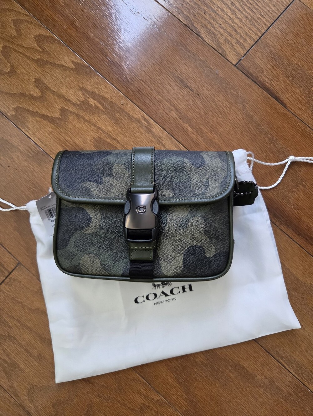 RARE NWT Coach League Crossbody Bag 19 Green Camo Print Smooth Leather